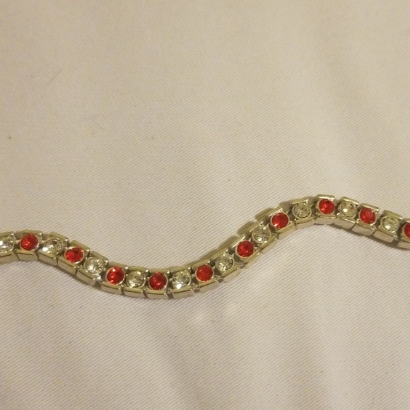 Tennis bracelet - Picture 3 of 3